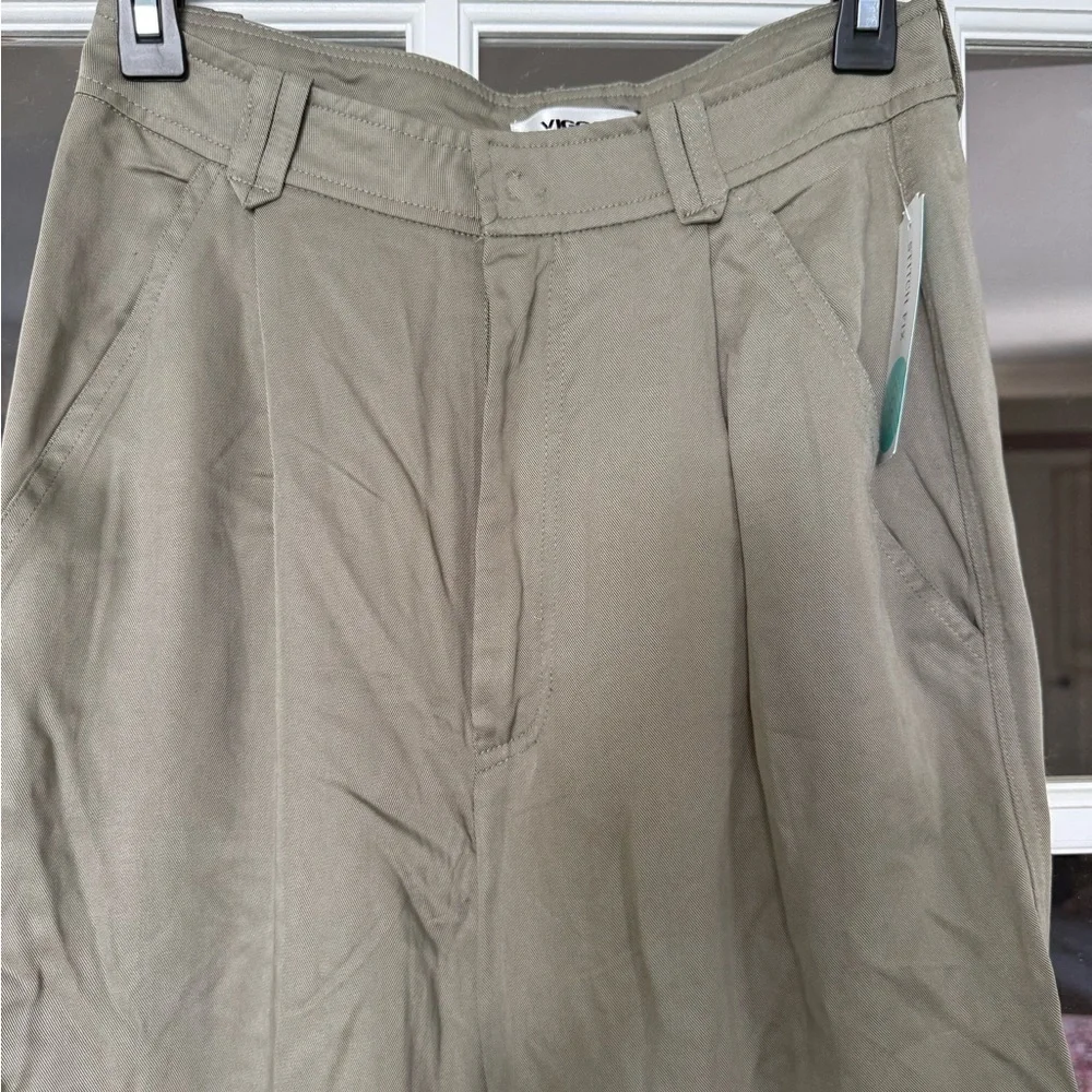 NWT Vigoss Olive Utility Cargo Pants - Picture 2 of 5